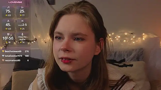 JulietteRain - suck fingers