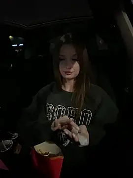 KrisMagnoly - VibRRRRate my pussy