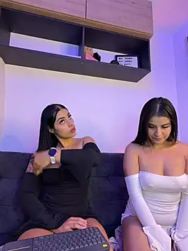 AlannaEvons - Our cum on your face 💦😈