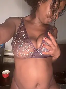Darkdesiredesiree - Boobflash