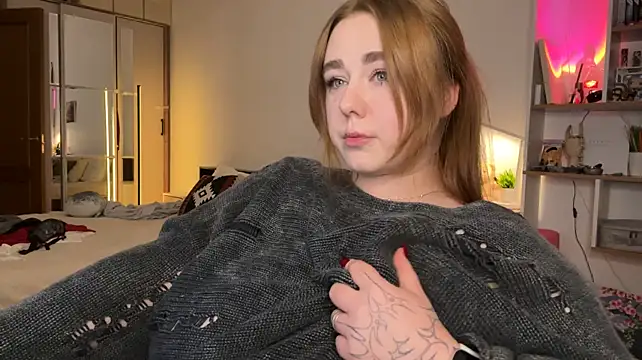 Kimbeam - CUM AND SQUIRT A LOT