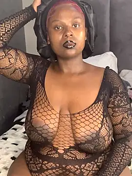 SexiestChocolate - BORED AND HORNY MAKE THIS PUSSY DRIP🍑💦