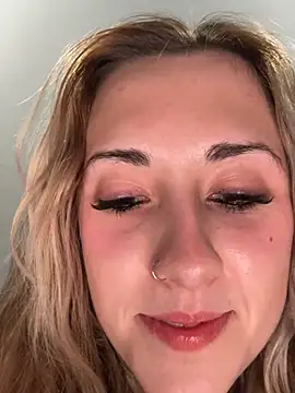 Rosieafterdark - Cum using my vibrator