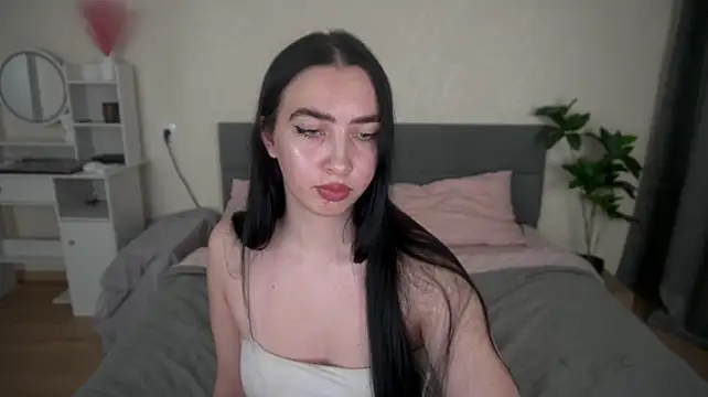 WildKittenX_ - doggy without panties