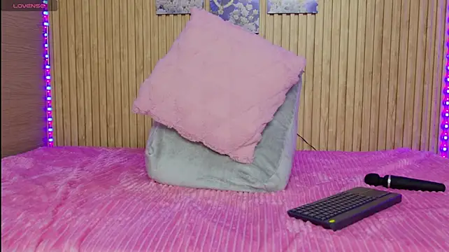 Moonceleste's Live XXX Chat