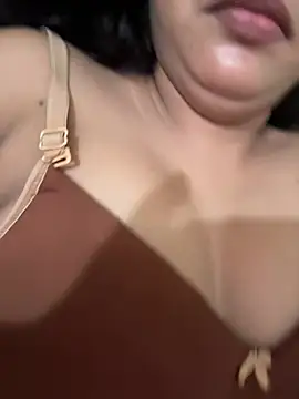 Heena-khan-12 - Boobs show and face show