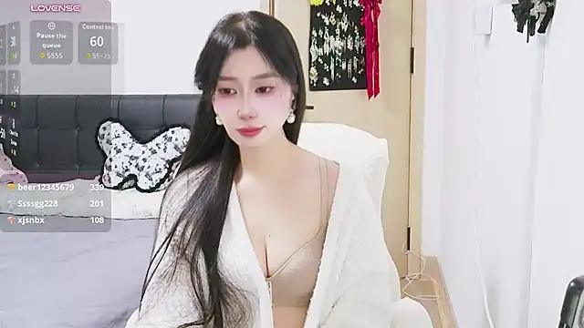 Yueyue-99 - 小粉控制5分钟
