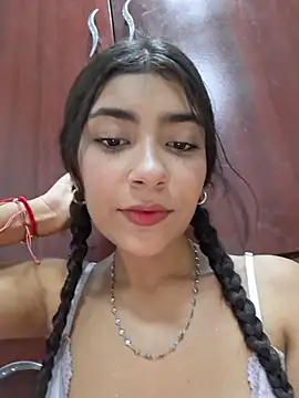 Sweed-virgin-pussy - oil on my body+naked