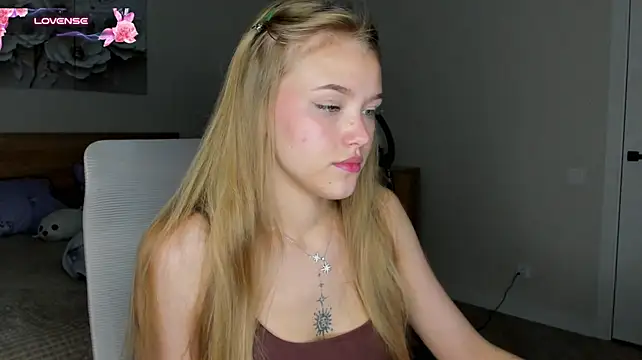 Flooora_0 - play dildo