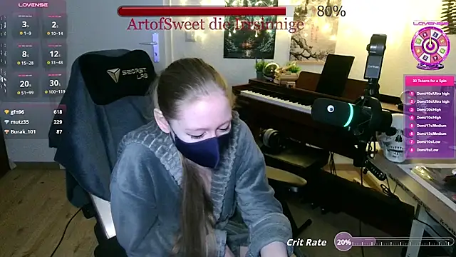 ArtofSweet - playing Piano