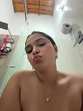 Sarasweet_sex - Rub pussy with domi orgasms