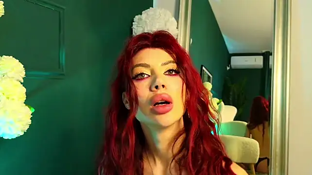 LittleRedRubi - Make me cum faster