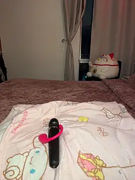 Blackcatt26 - Naked & squirt in your face 🥹🍑😈
