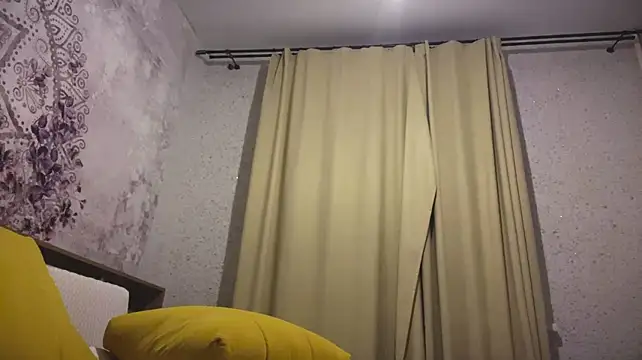 KiraLovexq - two fingers in pussy