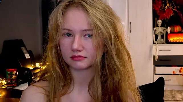 Hetaerart - Clamps Chain: nipples + pussy