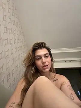BarbieHotBrazil - Dedo no cu ao vivo