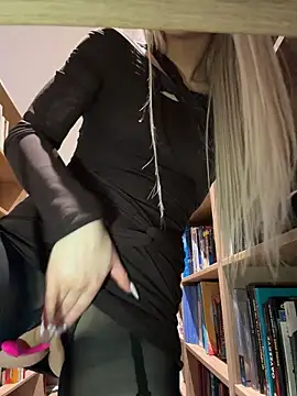 AlyssaFoxx_ - Suck Fingers & Rub Naked Pussy 💦