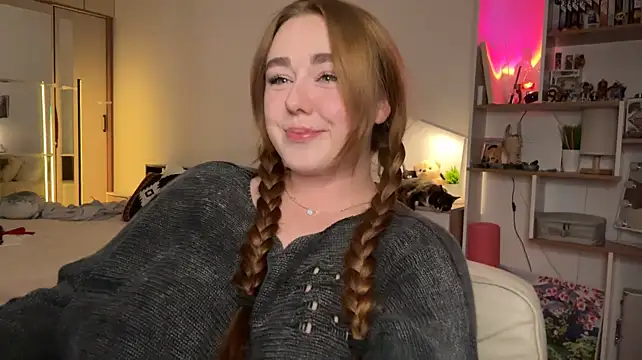 Kimbeam - CUM AND SQUIRT A LOT
