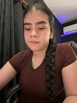 Alhaana_ - OPEN SEXY ASS IN DOGGY!