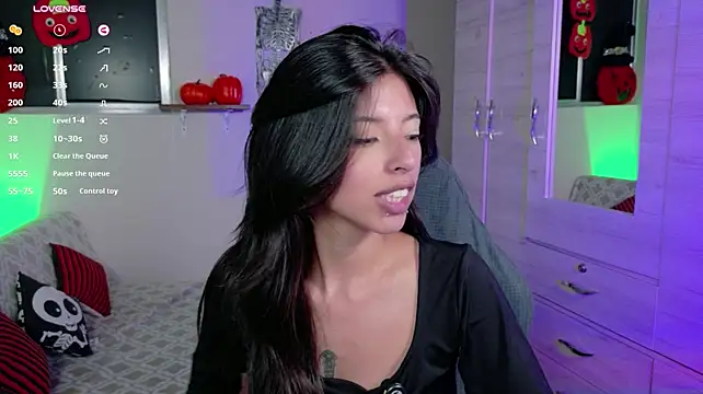 NanakoDollx - STRIPTEASE