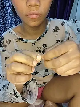 Mini-cutie - Boobs and oil show