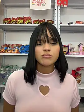 Bella-Ferrer - ride torso in the store