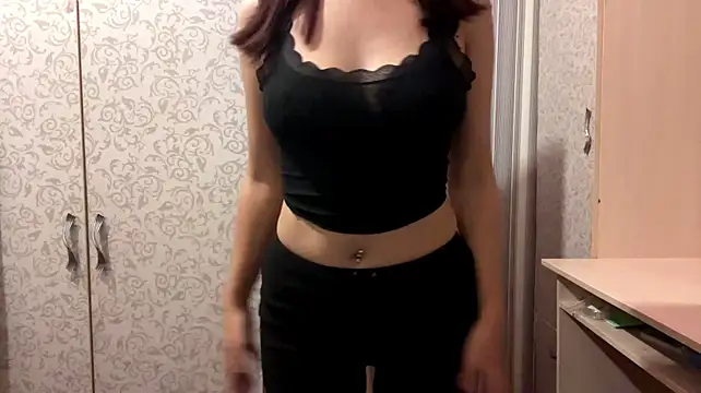 AnnettWinfrey - shake my boobs