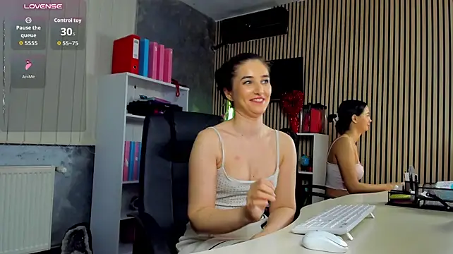 OfficeGirls - BIG FOUNTAIN SQUIRT all over 🥵💦