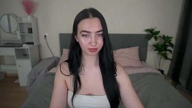WildKittenX_ - doggy without panties