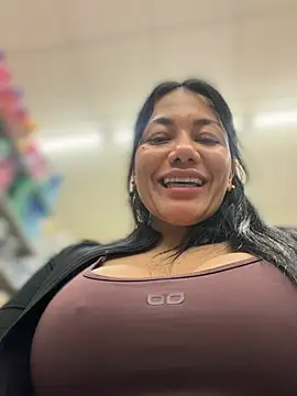 Abril10_ - pinch nipples