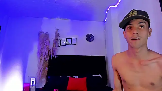 IzzyHiltton_ - anal show