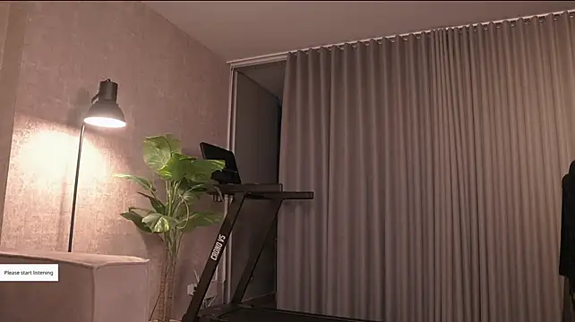 Niiaa1 - full naked