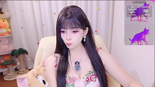 August_cat - 😣想要做个小无赖，一直赖在哥哥的心里（无内M腿2min）