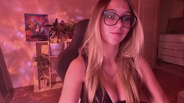Alexa_purr - wear slutty bodysuit