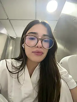Sweet_Milaa1 - TSUNAMY SQUIRT IN BATHROOM💦💦