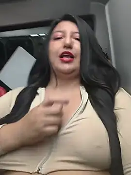 Melany_daring - Off Bragas + Dildo Pussy 🍆😈 in PUBLIC