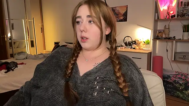 Kimbeam - CUM AND SQUIRT A LOT