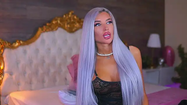 Juicy_Jessye - Warm me up with your touches