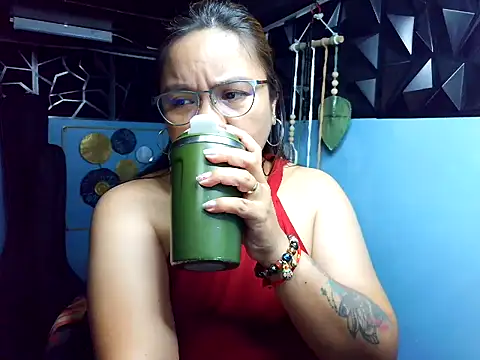 Ambersmile - Make my BIRTHDAY messy cumm TODAY