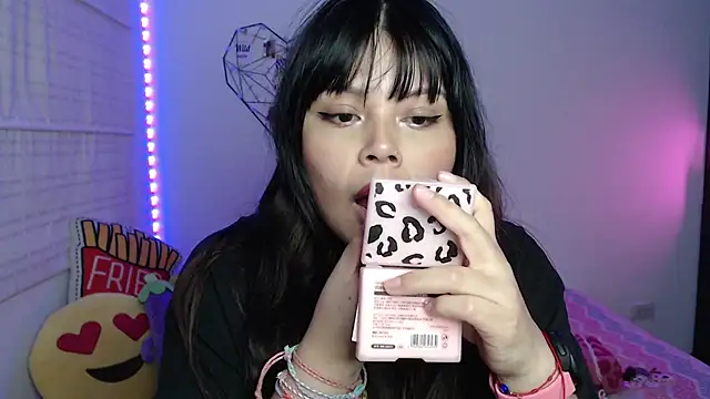 EllieMoonX - bounce ass