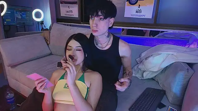 Kittyydoll_ - GET NAKED