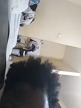 Daddydoll20 - SPRAY MILK ON FACE