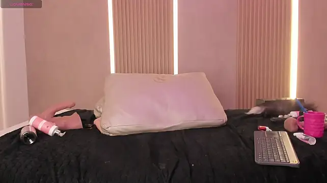 Stephany_summer - ❤️‍🔥Oil boobs and play with nipples