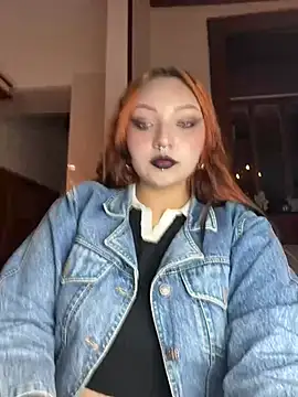Zaiky_Noiry - Spank ass x10, show ass hole close up