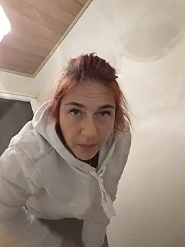 ChrissyStrophe - Massage Boobies 💜