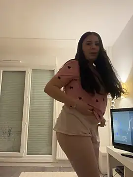 Angela80 - Complètement nue