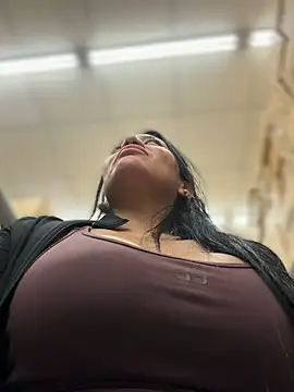 Abril10_ - pinch nipples