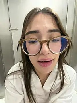 Sweet_Milaa1 - TSUNAMY SQUIRT IN BATHROOM💦💦