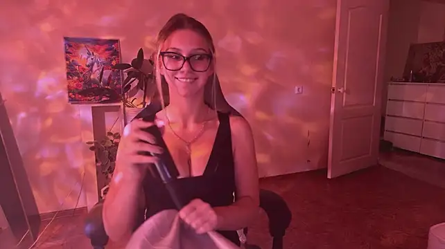 Alexa_purr - wear slutty bodysuit