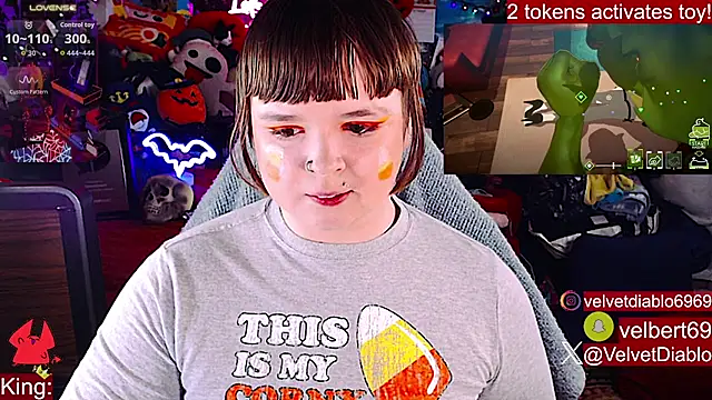 VelvetDiablo - Tease my tight little pussy!